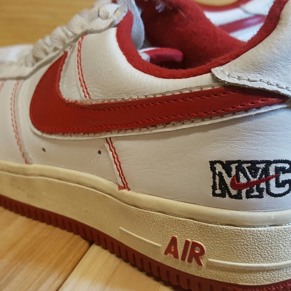 vintage nike red 2003 valentines air force 1